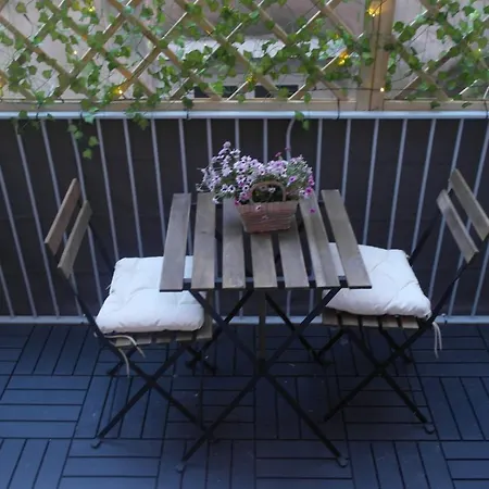 Lucullo's Rooftop Appartement Napels