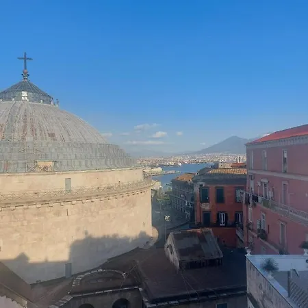 Lucullo's Rooftop Apartman