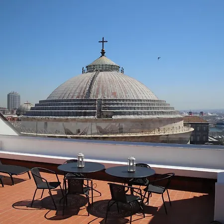 Lucullo's Rooftop Neapol