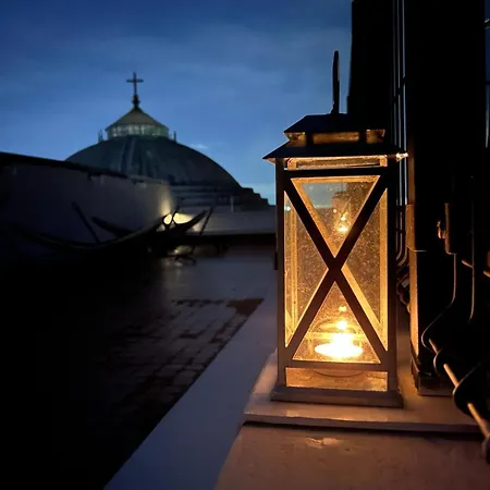 Lucullo's Rooftop Appartement *